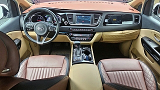 KIA CARNIVAL 2017
