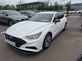 HYUNDAI SONATA DN8 2022