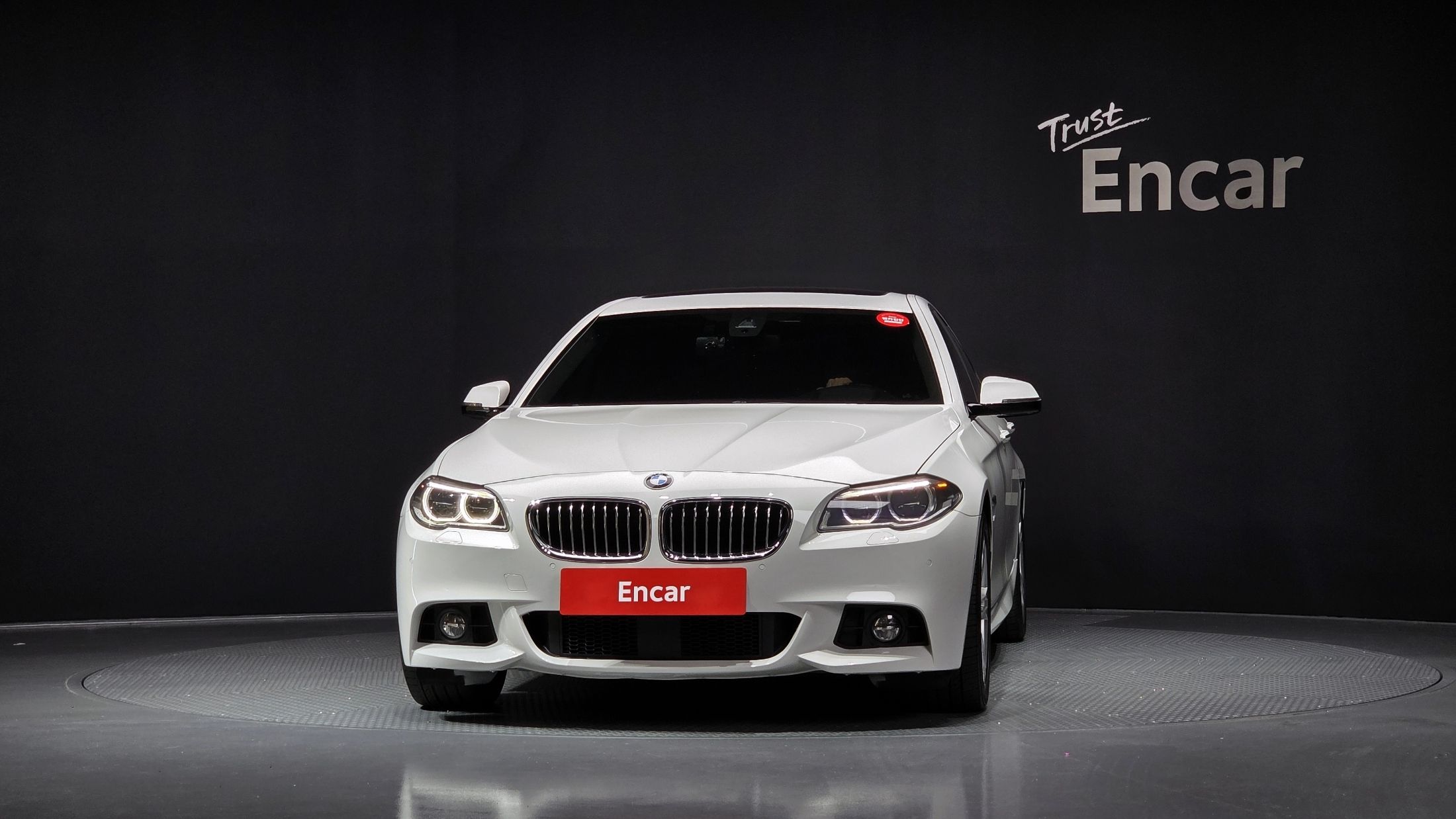 BMW 5-SERIES F10 2016