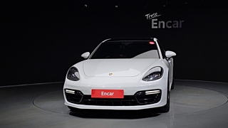 PORSCHE PANAMERA 971 2018