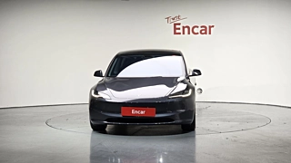 TESLA MODEL 3 2025