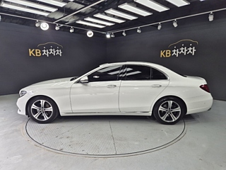 MERCEDES BENZ E-CLASS W213 2018