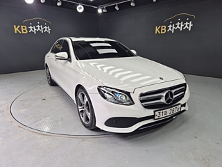 MERCEDES BENZ E-CLASS W213 2018