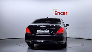 GENESIS EQ900 2018