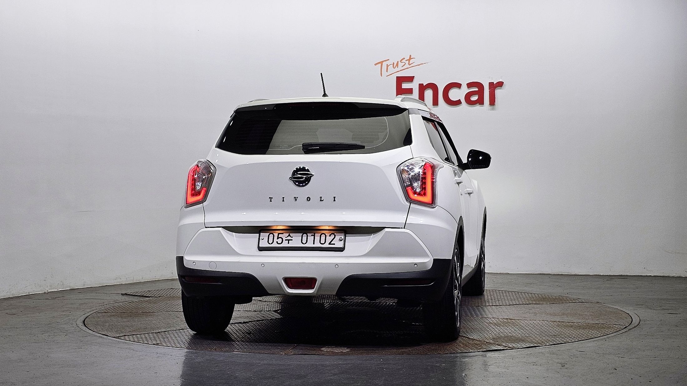 SSANGYONG TIVOLI 2016
