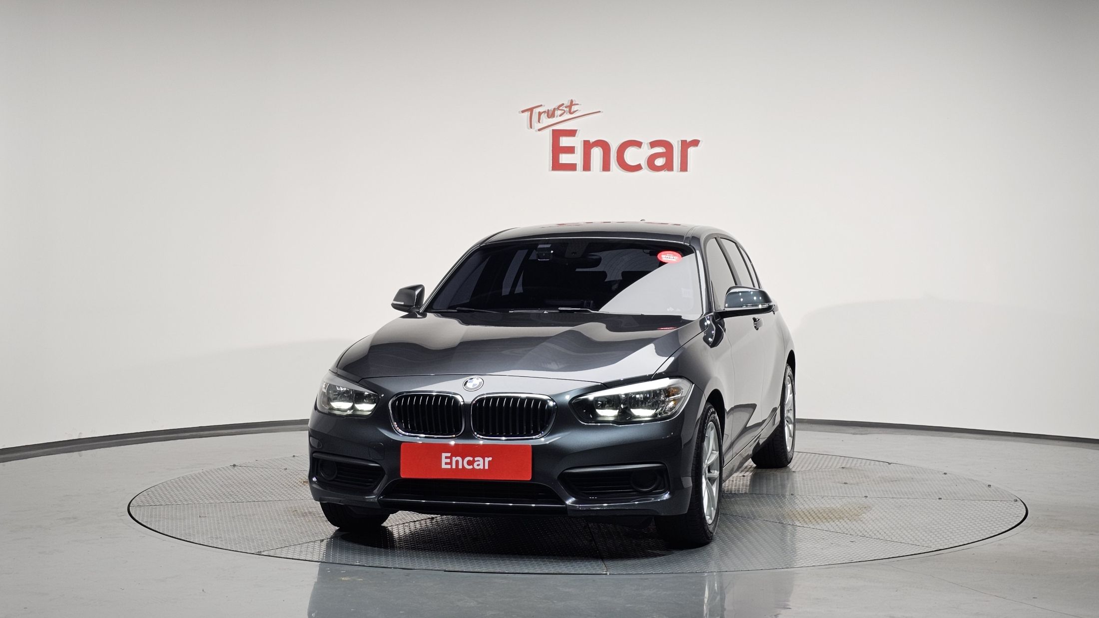 BMW 1-SERIES F20 2019