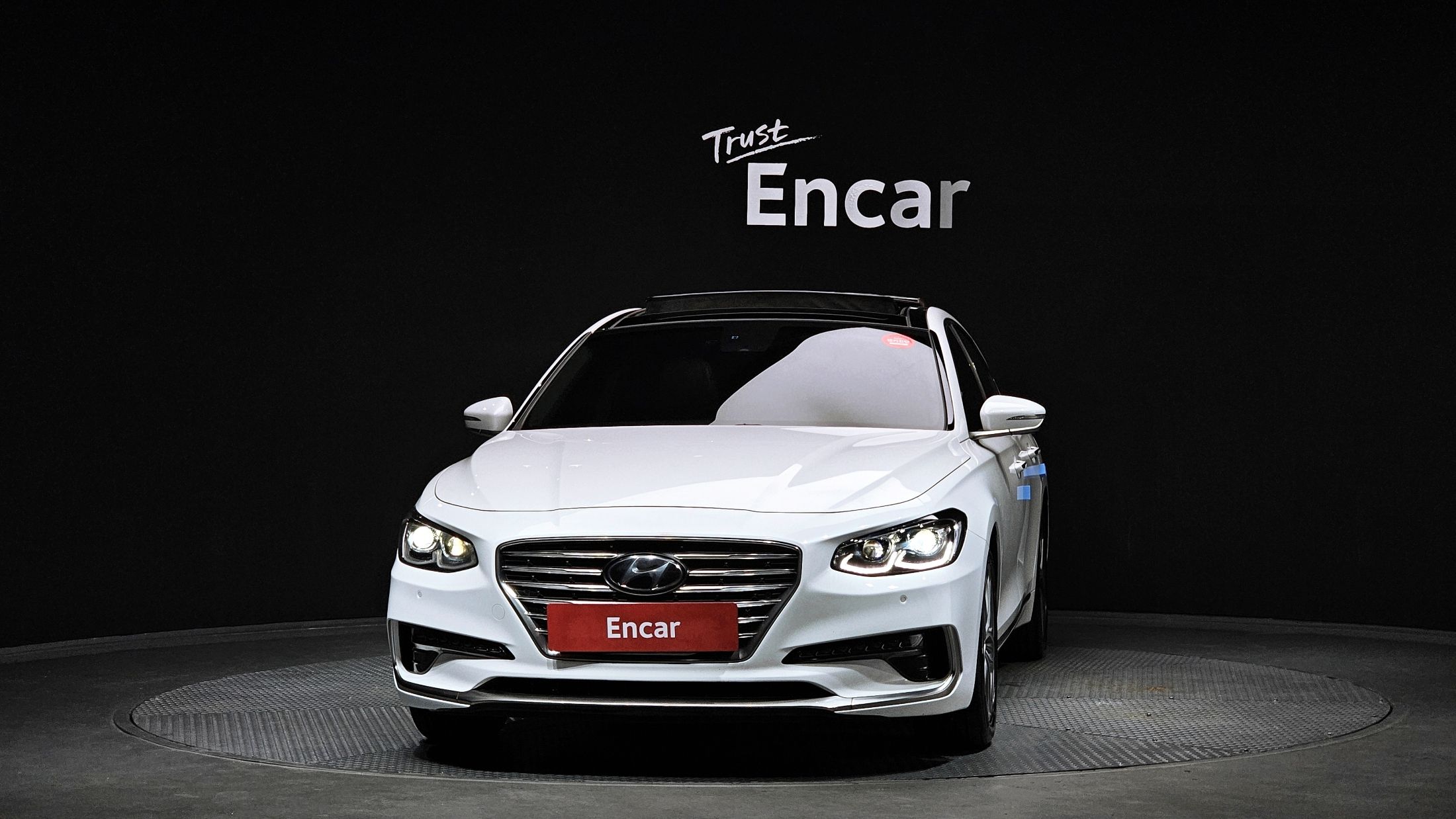 HYUNDAI GRANDEUR IG 2017