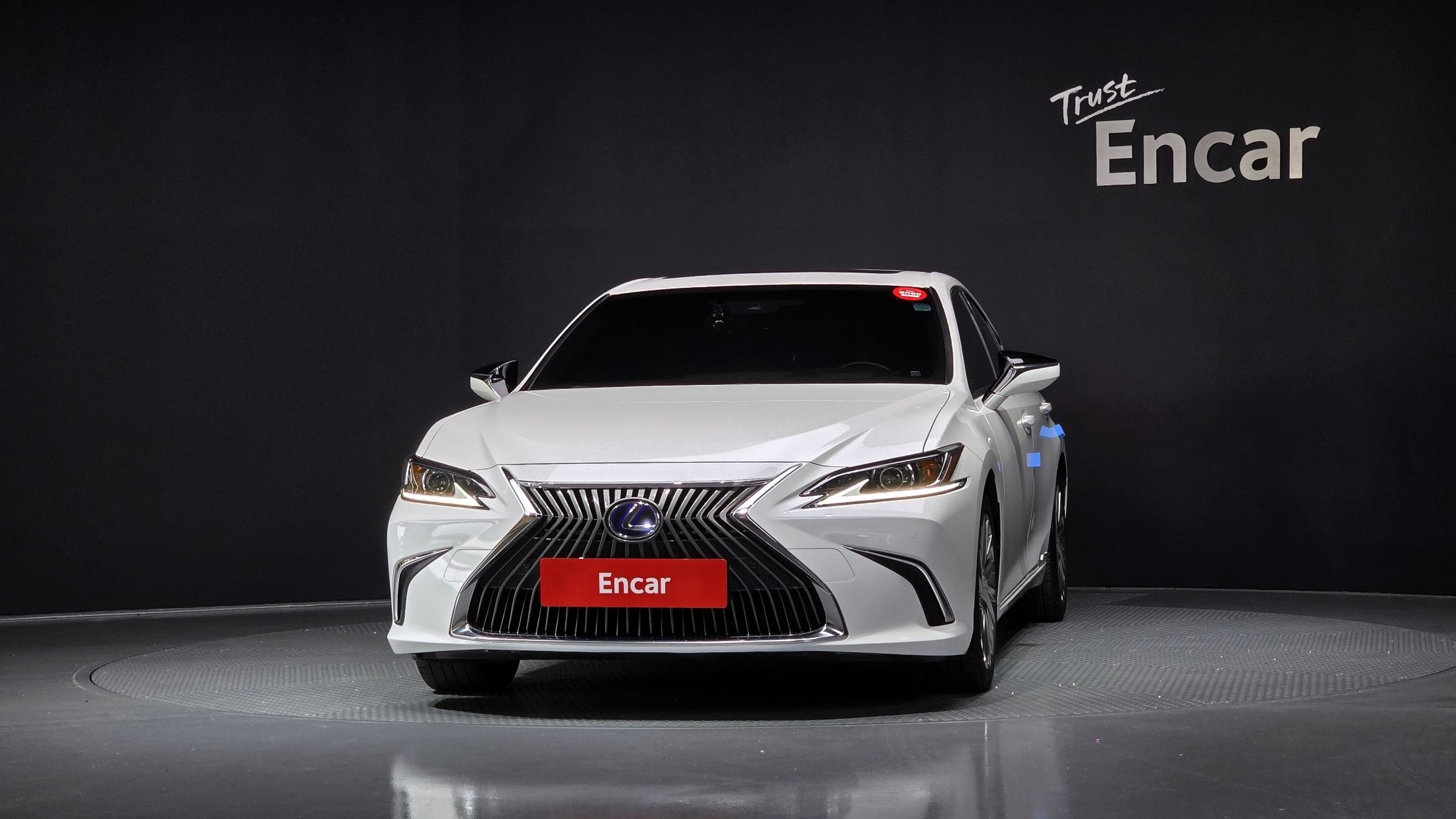LEXUS ES300H 2020