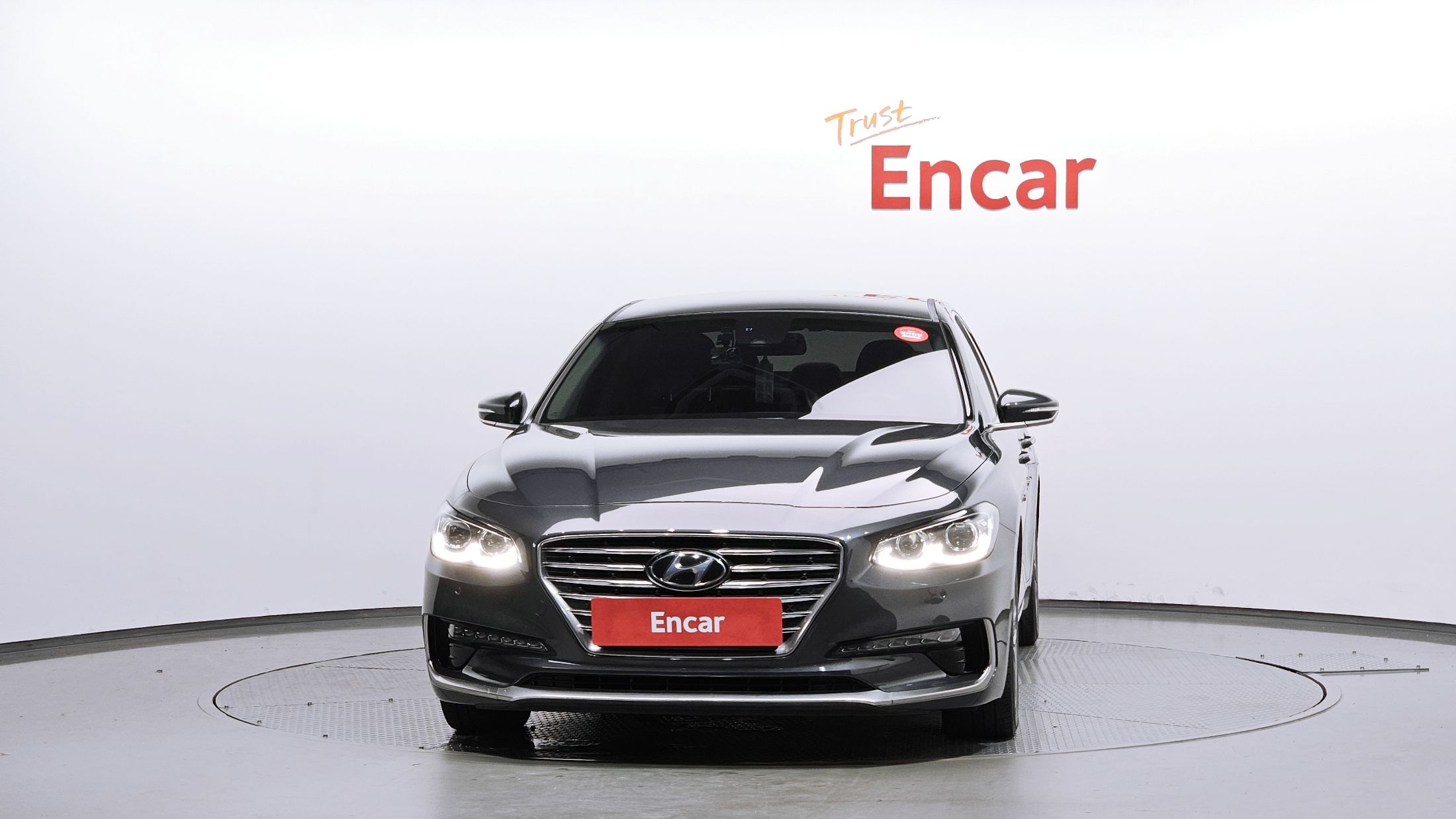 HYUNDAI GRANDEUR IG 2017