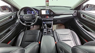 HYUNDAI GRANDEUR IG 2017