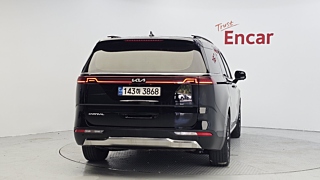 KIA CARNIVAL 2023