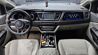 KIA CARNIVAL 2018
