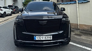 CADILLAC ESCALADE 2021