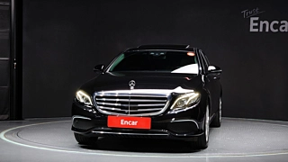 MERCEDES BENZ E-CLASS W213 2020