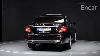 MERCEDES BENZ E-CLASS W213 2020