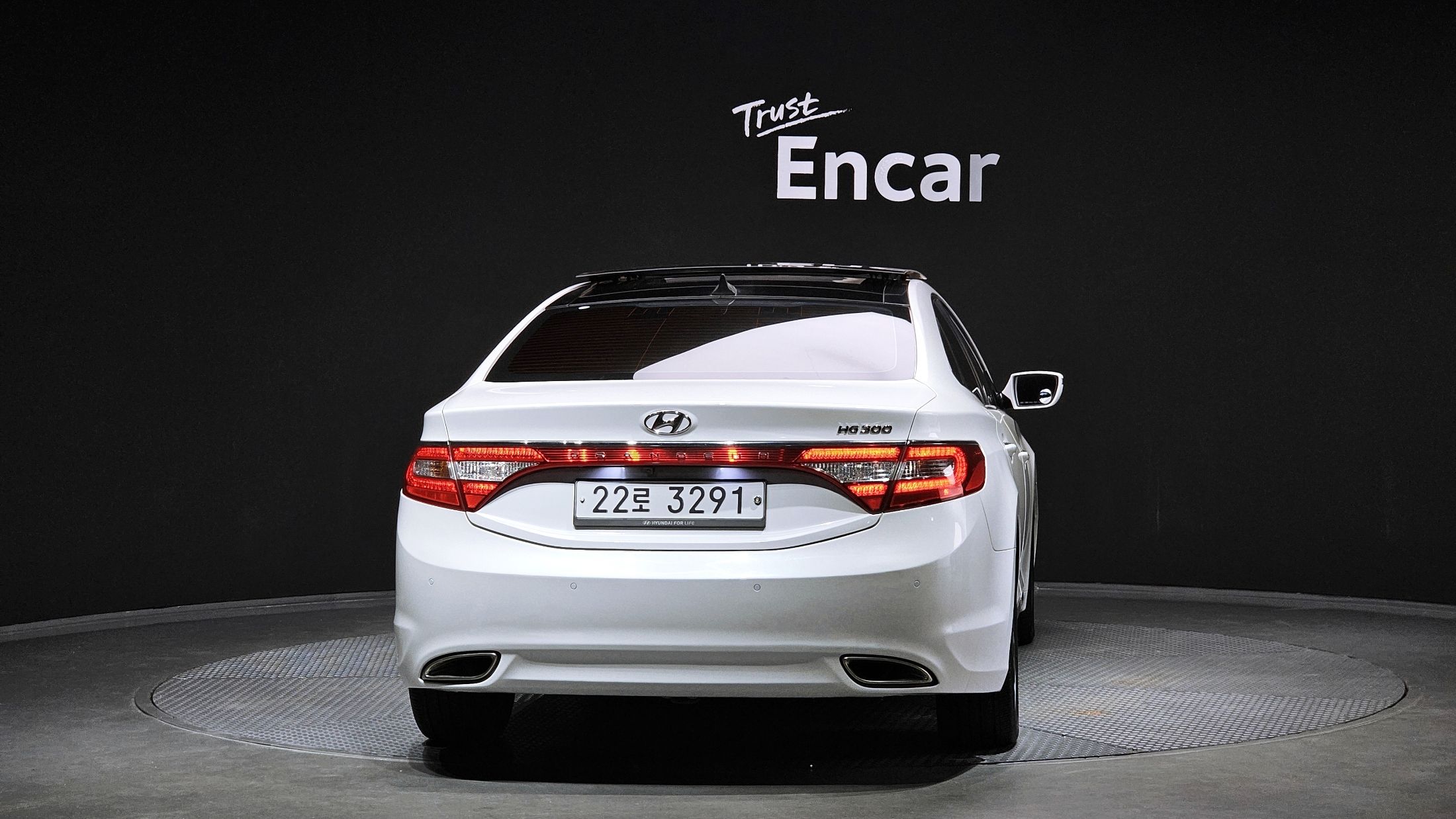 HYUNDAI GRANDEUR HG 2012