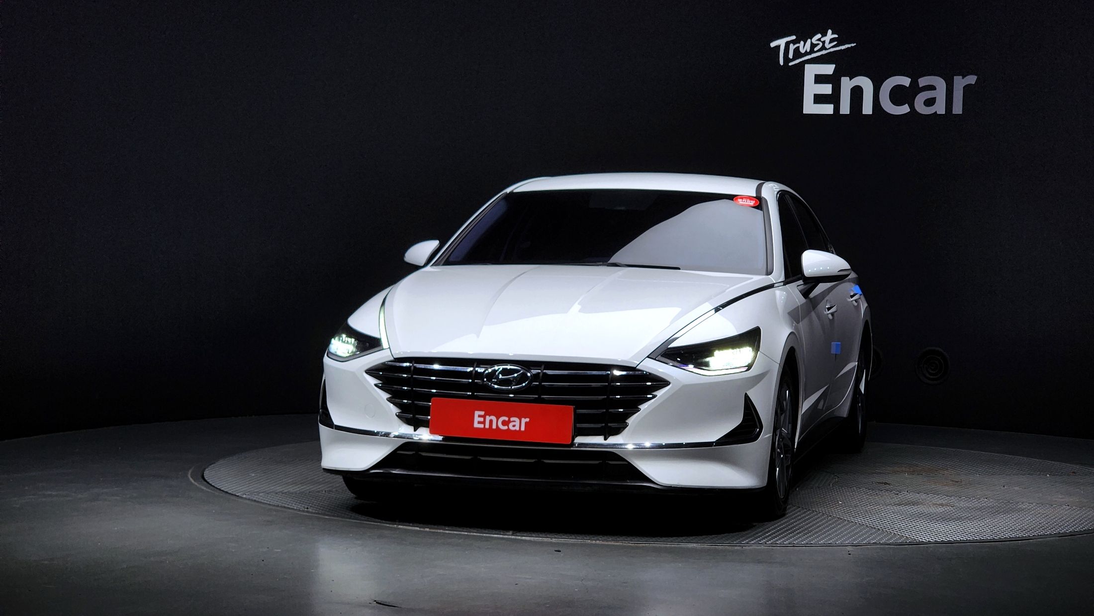 HYUNDAI SONATA DN8 2019