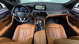 BMW 5-SERIES G30 2017