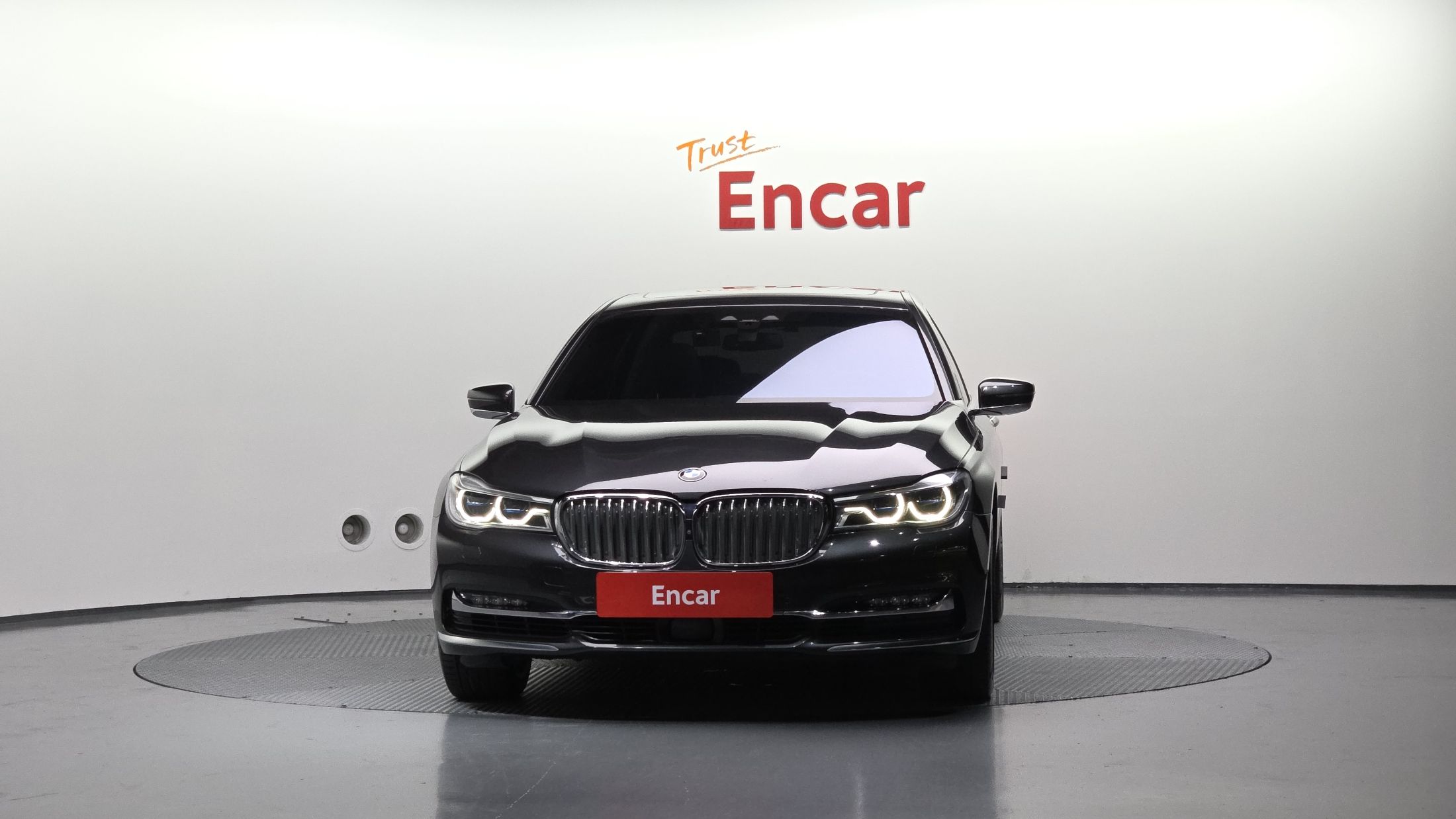 BMW 7-SERIES G11 2018