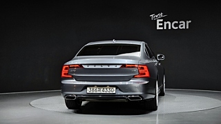 VOLVO S90 2020