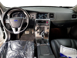 VOLVO S60 2016