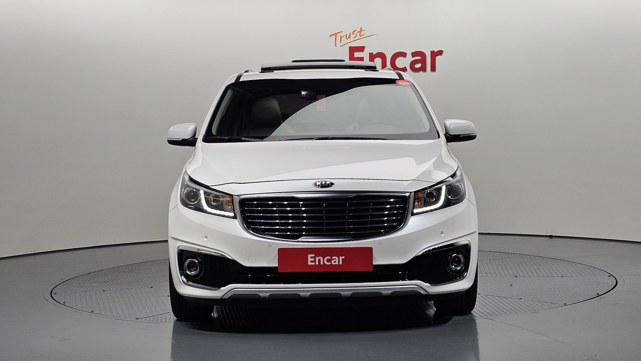KIA CARNIVAL 2017