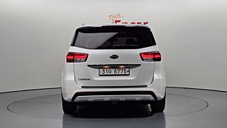 KIA CARNIVAL 2017