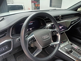 AUDI A6 C8 2022