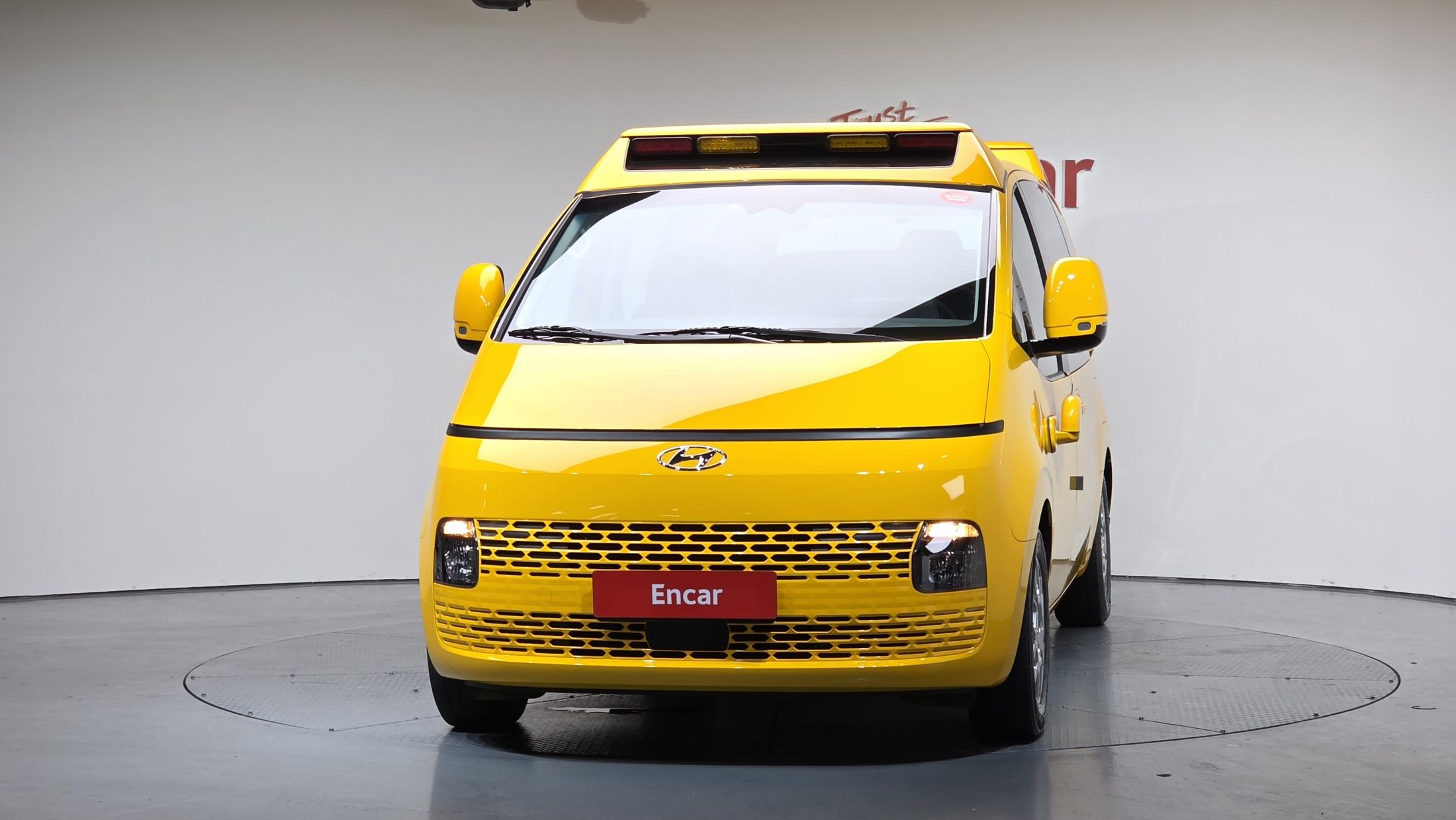 HYUNDAI STARIA 2022