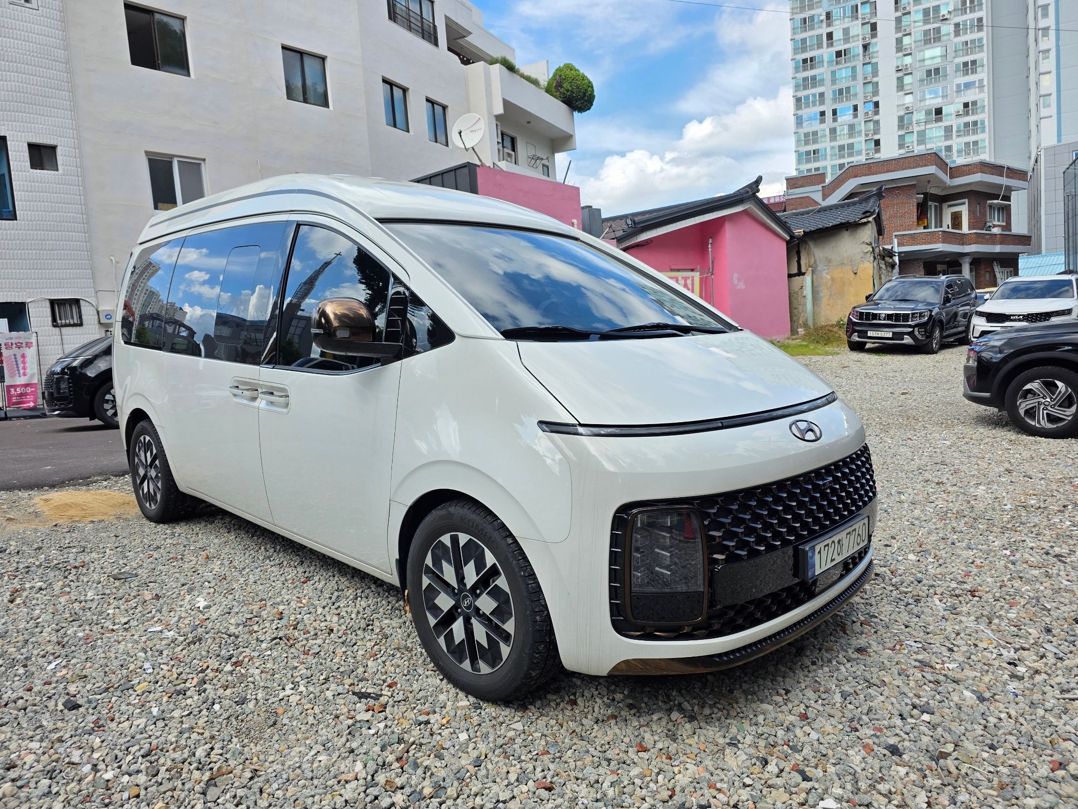 HYUNDAI STARIA 2022