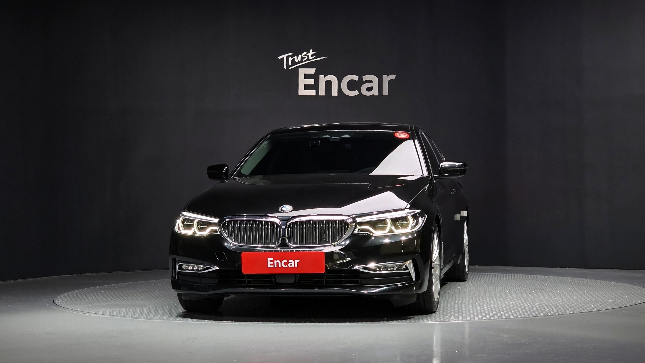 BMW 5-SERIES G30 2018