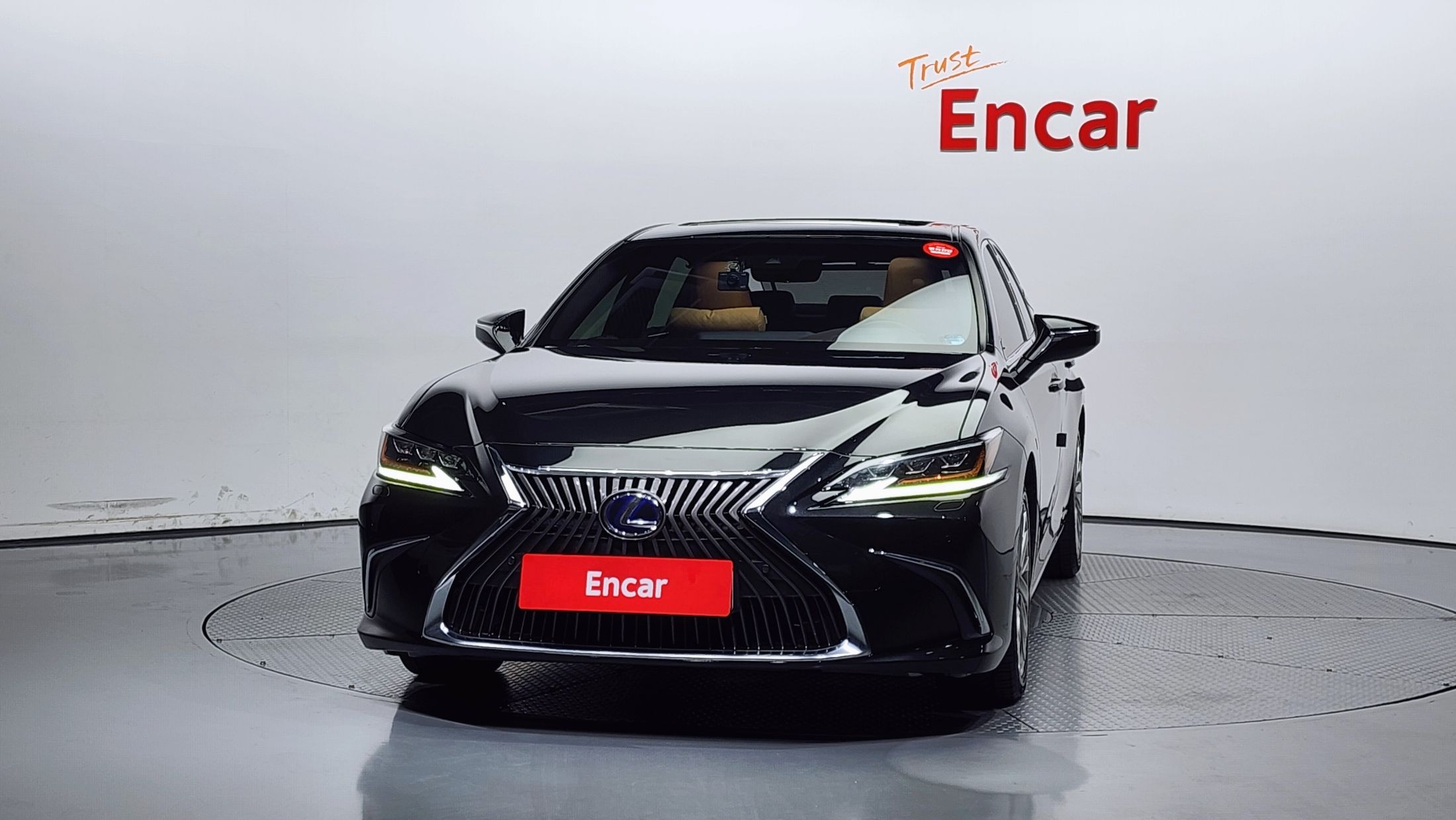 LEXUS ES300H 2019