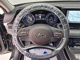HYUNDAI GRANDEUR IG HYBRID 2021