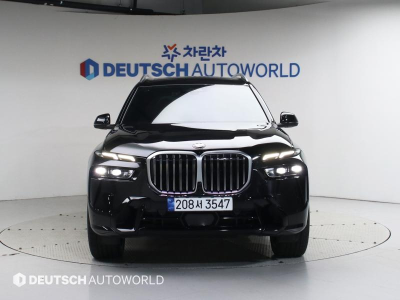 BMW X7 G07 2024