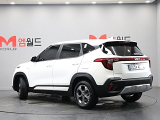 KIA SELTOS 2023