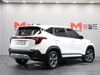 KIA SELTOS 2023