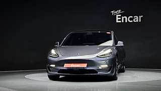 TESLA MODEL 3 2020
