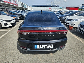HYUNDAI GRANDEUR IG 2021