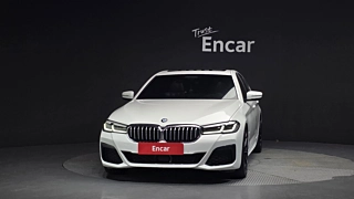 BMW 5-SERIES G30 2022