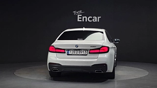 BMW 5-SERIES G30 2022