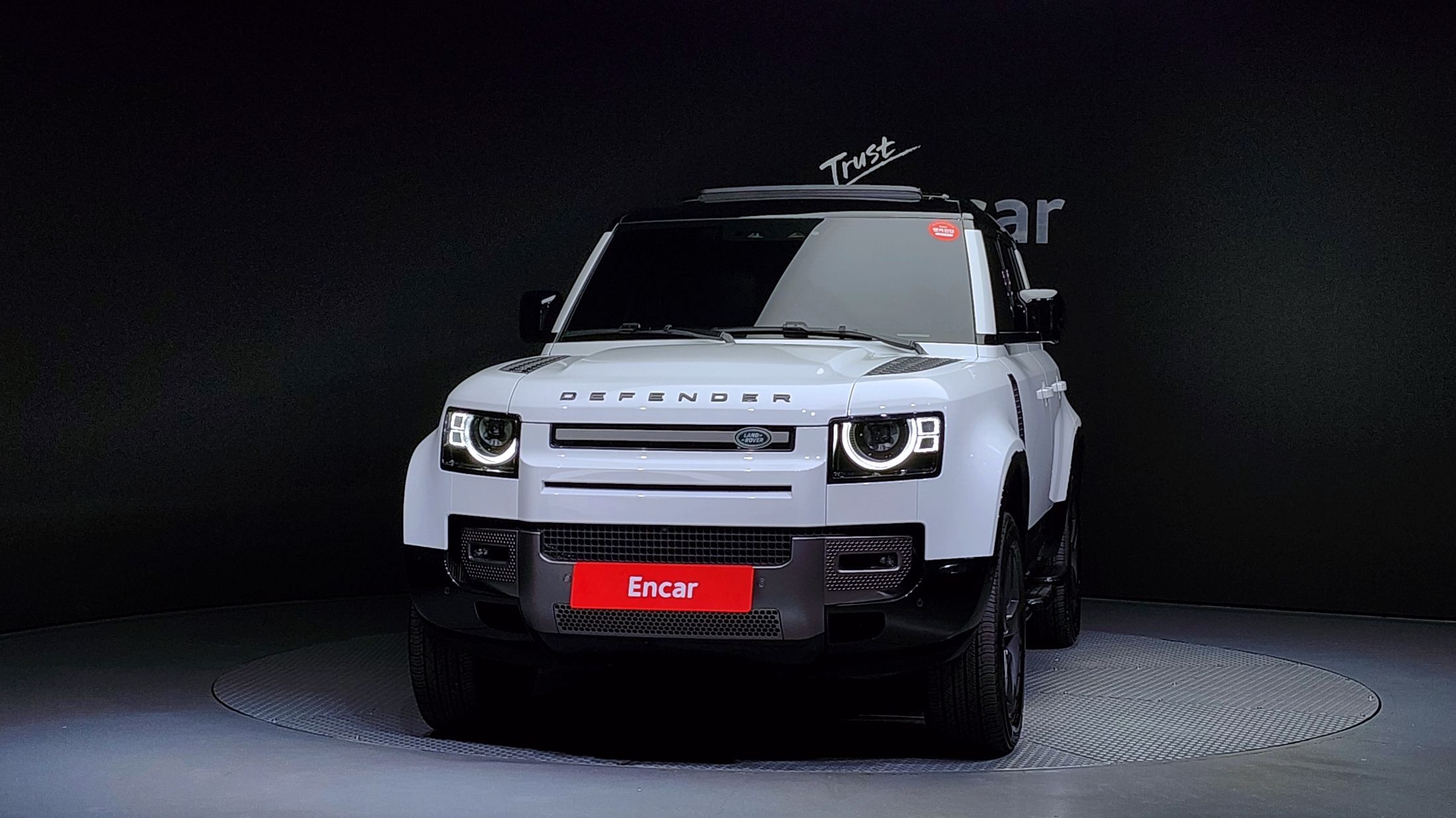 LAND ROVER DEFENDER L663 2024