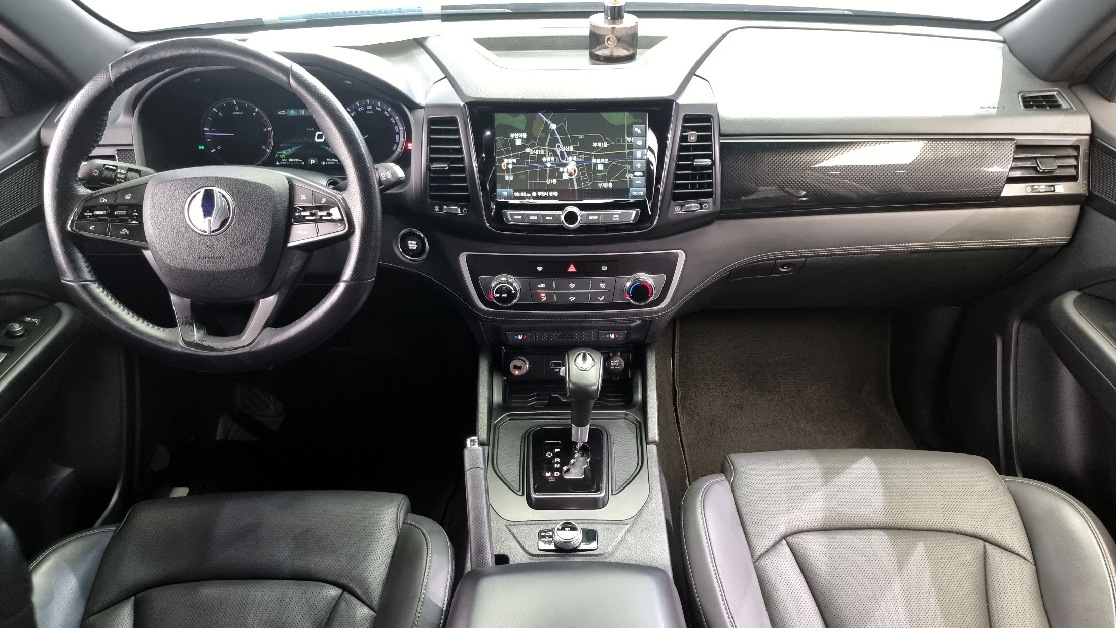 SSANGYONG REXTON SPORTS CAR 2020