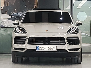 PORSCHE CAYENNE PO536 2022
