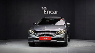 MERCEDES BENZ E-CLASS W213 2016
