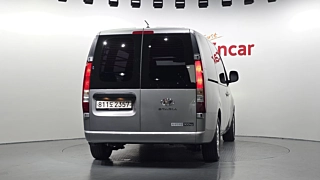 HYUNDAI STARIA 2023
