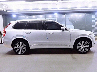 VOLVO XC90 2023