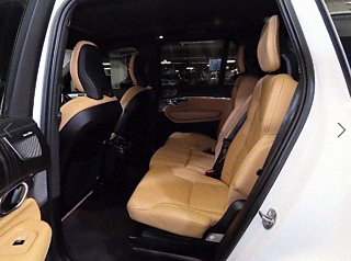 VOLVO XC90 2023