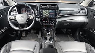 SSANGYONG TIVOLI VERY NEW 2022