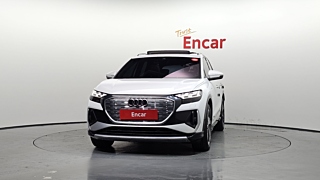 AUDI Q4 E-TRON F4 2022