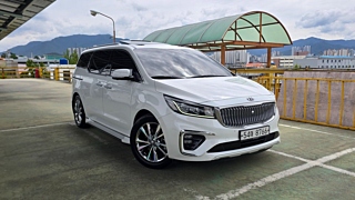 KIA CARNIVAL 2018
